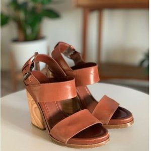 Vince Haley Leather Sandal Heels in Whiskey, 5.5M